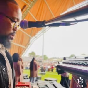 Ke Dumetse - Siphiwe Ngcobo